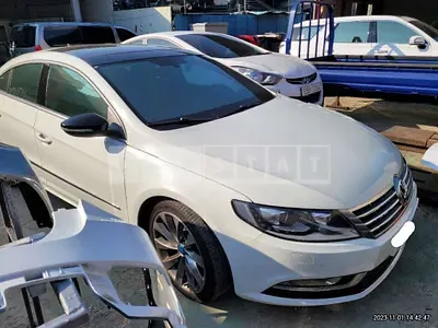Photo 1 of 16: 2015 Volkswagen CC 2.0 TDI Blue Motion, VIN WVWZZZ3CZFE820974 — Korean insurance auction