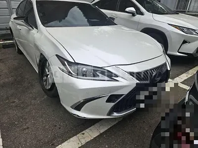 Photo 1 of 22: 2019 Lexus ES300h — Korean insurance auction