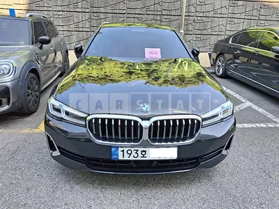 2022 BMW BMW 520i
