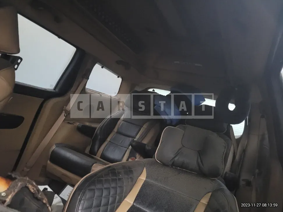 Photo 2 of 13: 2018 Kia Carnival High Limousine — Korean insurance auction