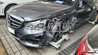 Photo 1 of 24: 2016 Mercedes-Benz E220 BlueTec, VIN WDDHF0AB6GB182390 — Korean insurance auction
