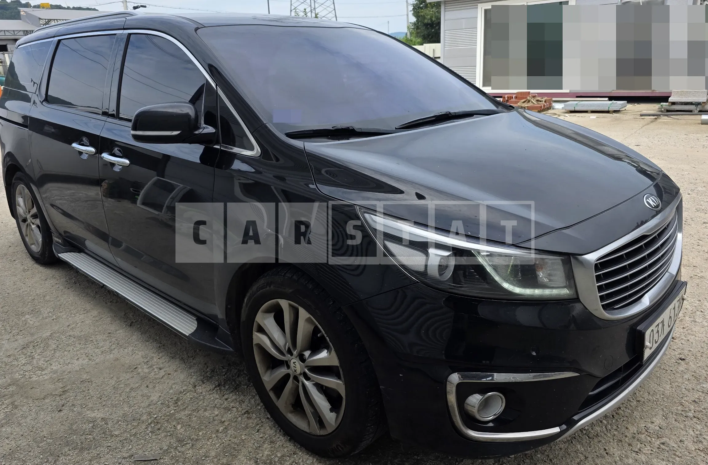 Photo 2 of 6: 2017 Kia Carnival 2.2 — Korean insurance auction