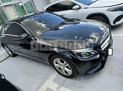 Photo 1 of 20: 2017 Mercedes-Benz C220d 4Matic — Korean insurance auction