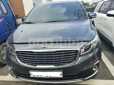 Photo 1 of 31: 2017 Kia Carnival Limousine, VIN KNAMB81ABJS371054 — Korean insurance auction