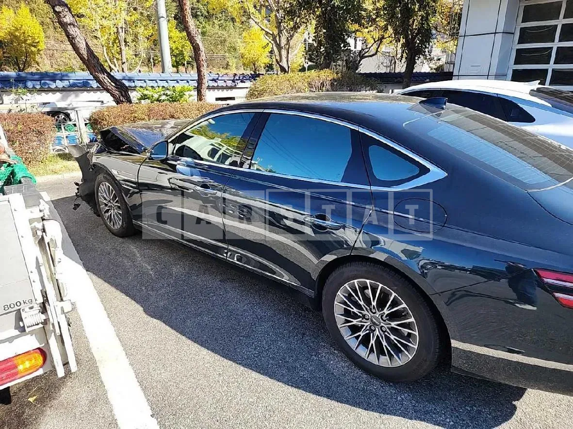 Photo 2 of 6: 2020 Genesis G80 2.5T — Korean insurance auction