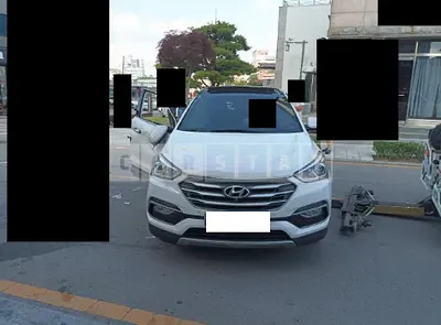 Photo 1 of 9: 2016 Hyundai Santa Fe, VIN KMHSW81UDGU699886 — Korean insurance auction