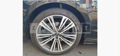 2024 Audi A8 wheel (parts)