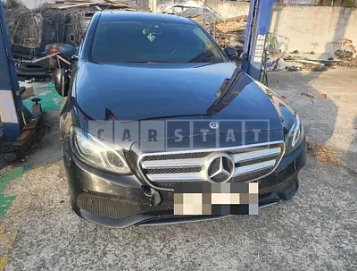 Photo 1 of 13: 2017 Mercedes-Benz E200 — Korean insurance auction