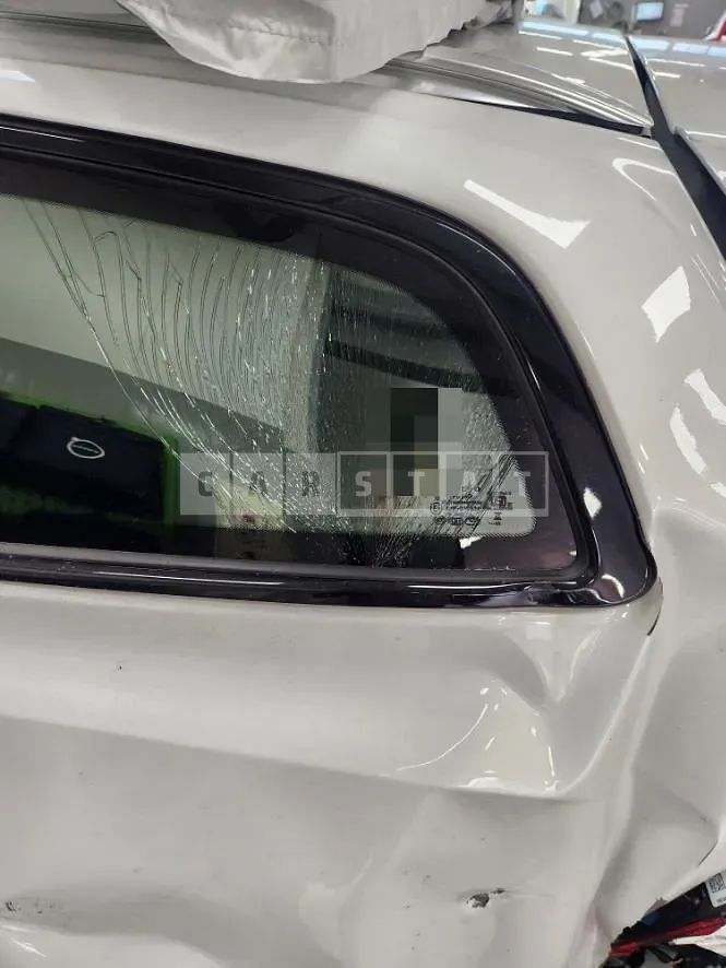 Photo 2 of 54: 2023 Volvo V60CCB5 AWD, VIN YV1ZZL124P1111373 — Korean insurance auction