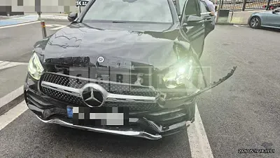 Photo 1 of 30: 2022 Mercedes-Benz GLC300 4Matic Coupe — Korean insurance auction