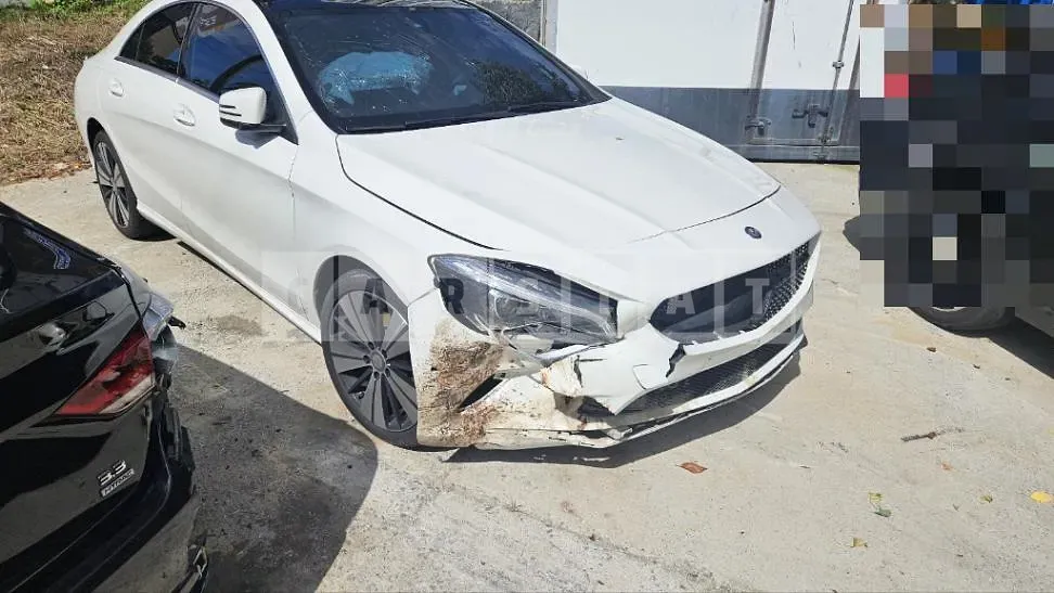 Photo 2 of 6: 2017 Mercedes-Benz CLA250 4Matic — Korean insurance auction