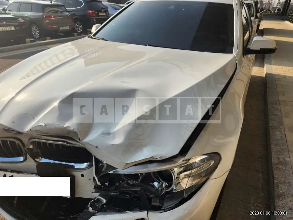 Photo 2 of 9: 2015 BMW 520d, VIN WBA5E5103FG057275 — Korean insurance auction