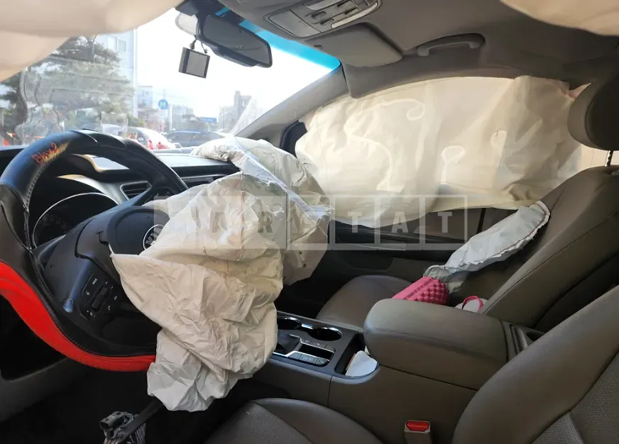Photo 2 of 4: 2019 Kia Sportage — Korean insurance auction