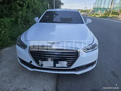 Photo 1 of 26: 2016 Genesis EQ900 5.0 — Korean insurance auction