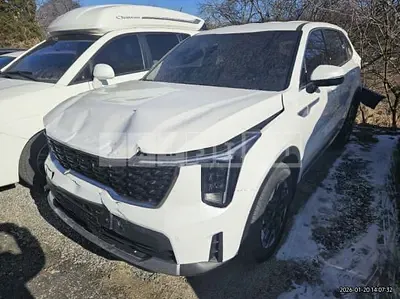Photo 1 of 17: 2026 Kia Sorento, VIN KNARL81FGTA400014 — Korean insurance auction