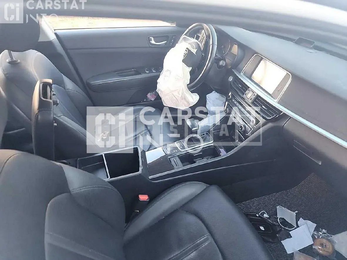 Photo 2 of 9: 2018 Kia K5 2.0(LPI) — Korean insurance auction