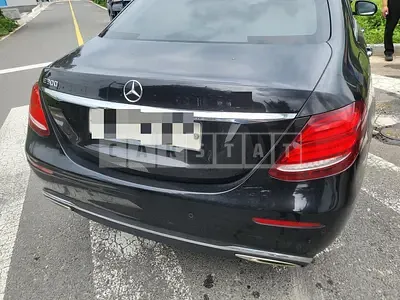 Photo 1 of 5: 2017 Mercedes-Benz E300 — Korean insurance auction