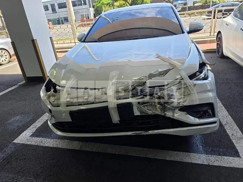 Photo 2 of 17: 2021 Volkswagen Jetta 1.4 TSI — Korean insurance auction