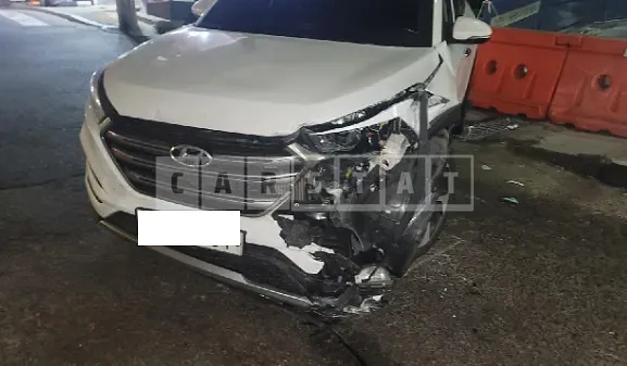 Photo 2 of 11: 2017 Hyundai Tucson, VIN KMHJ581ABHU216160 — Korean insurance auction