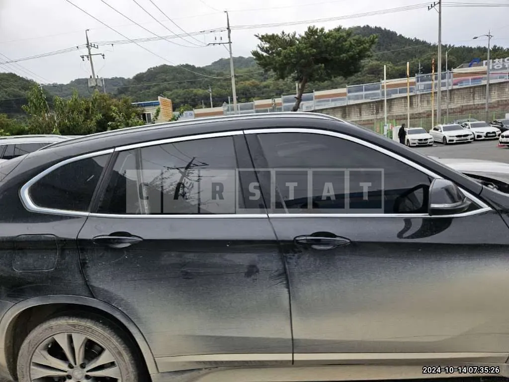 Photo 2 of 23: 2020 BMW X1XDRIVE 20i Advantage — Korean insurance auction
