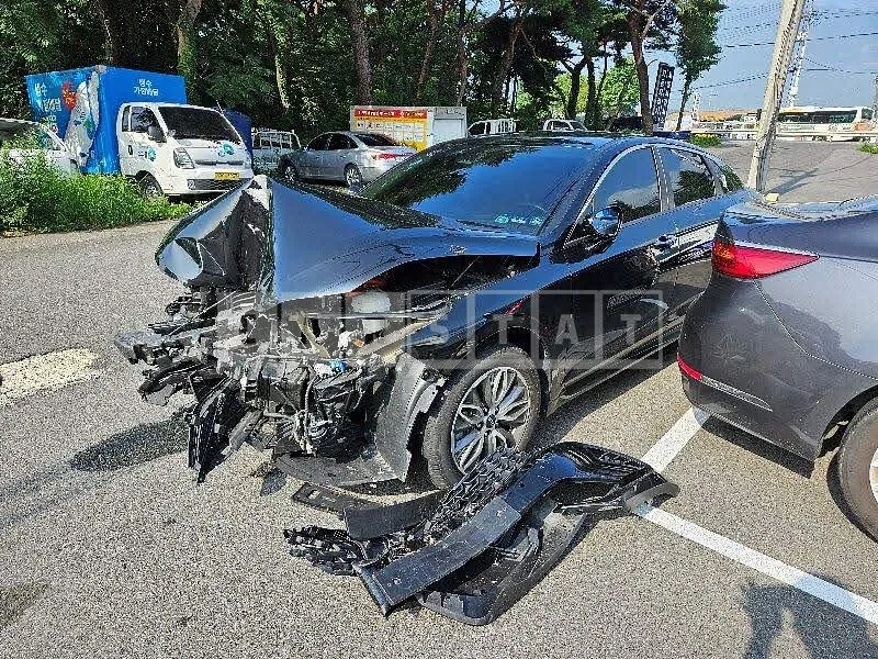 Photo 2 of 16: 2020 Kia K5 Hybrid, VIN KNAG541JBLA002987 — Korean insurance auction
