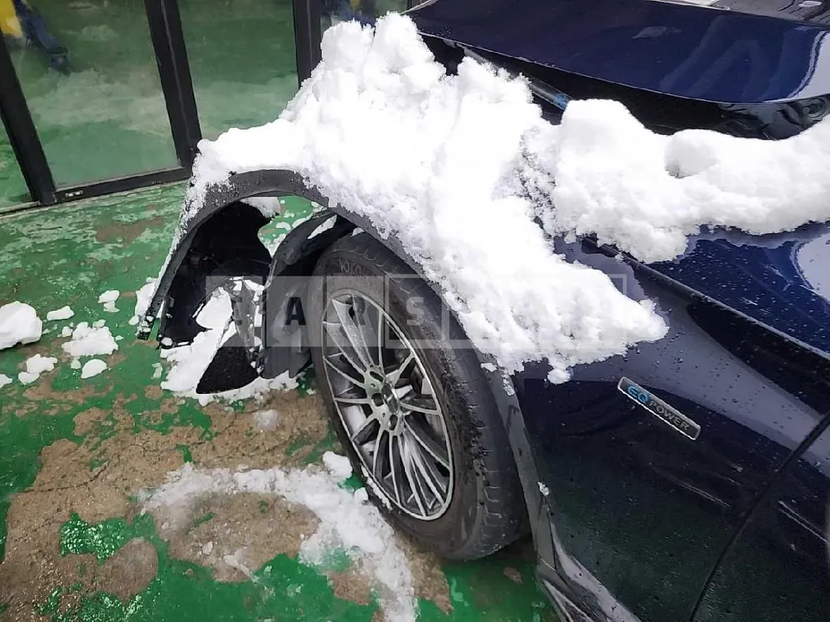 Photo 2 of 16: 2018 Mercedes-Benz GLC350 e 4Matic, VIN WDC0G5EB1KF519734 — Korean insurance auction