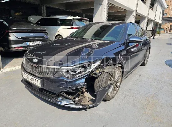 Photo 2 of 29: 2019 Kia K5, VIN KNAGW411BKA271547 — Korean insurance auction