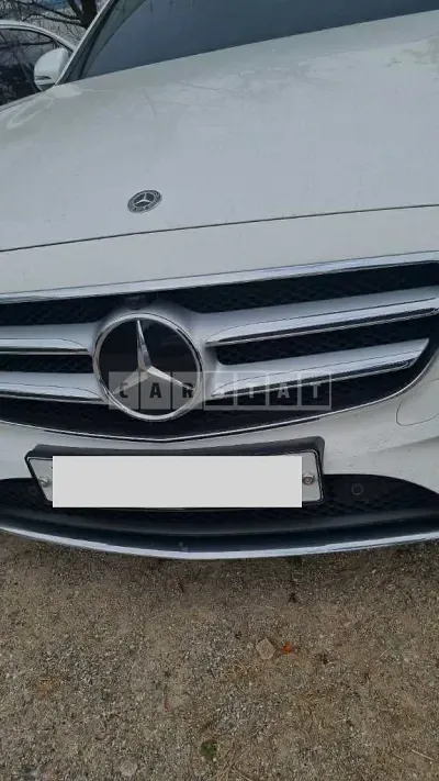 Photo 1 of 9: 2020 Mercedes-Benz E300 4Matic, VIN WDDZF4KBXLA716419 — Korean insurance auction