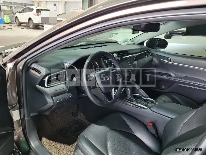 Photo 2 of 14: 2018 Toyota Camry Hybrid, VIN JTNB21HK4J3006670 — Korean insurance auction