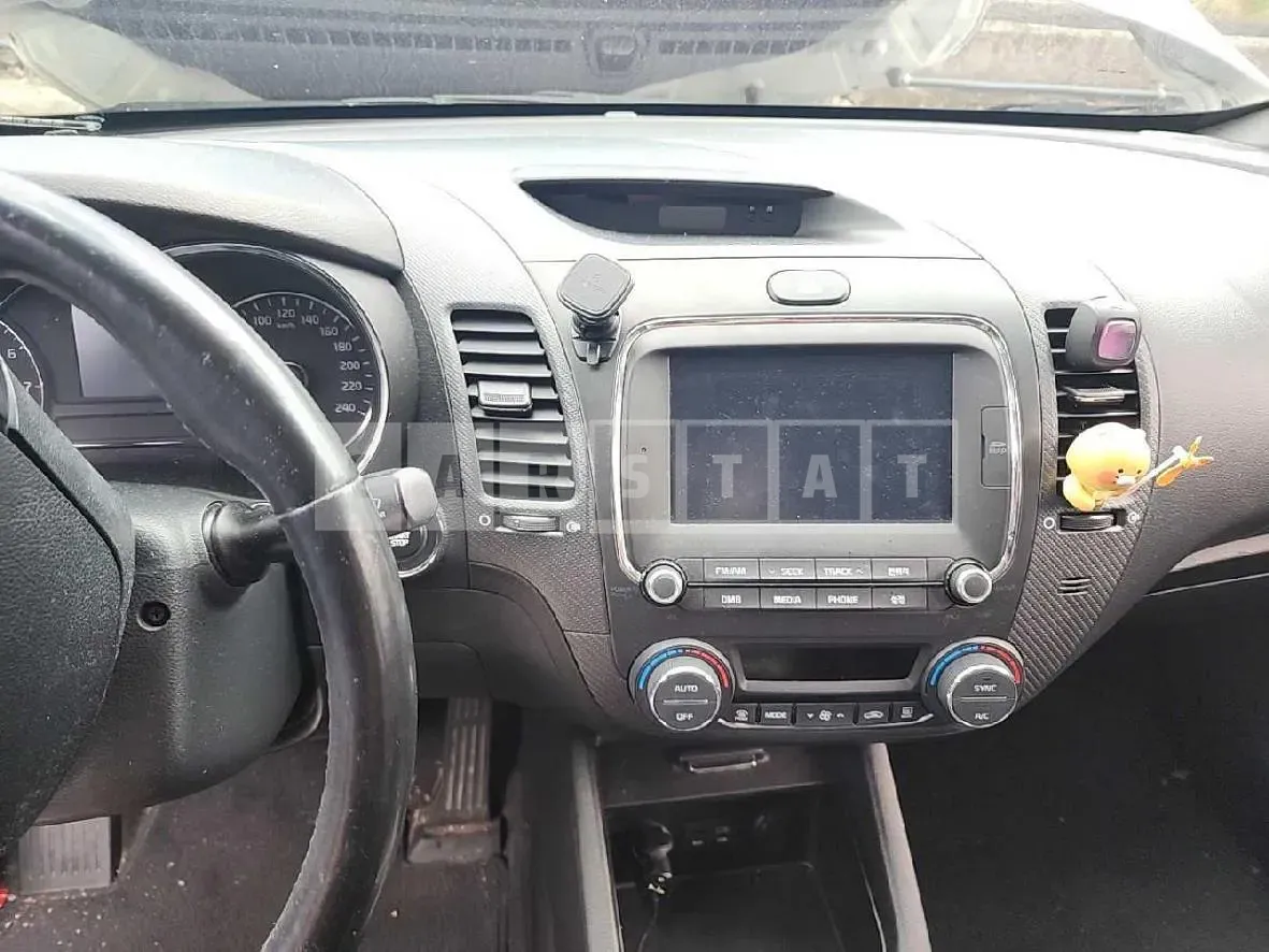 Photo 2 of 15: 2017 Kia K3 1.6 — Korean insurance auction