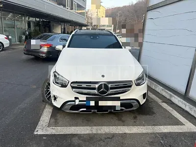 Photo 1 of 65: 2021 Mercedes-Benz GLC300 e 4Matic, VIN W1N0G5DB3MF975768 — Korean insurance auction
