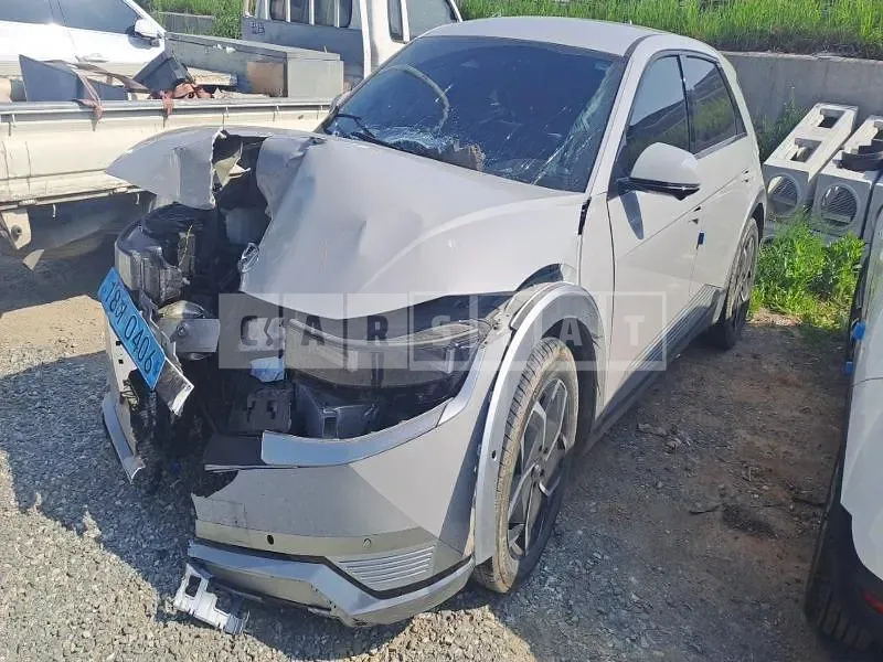 Photo 2 of 15: 2022 Hyundai Modern Ionic 5 — Korean insurance auction