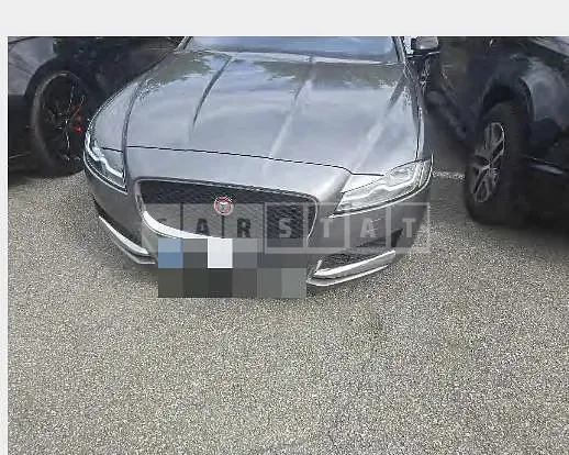 Photo 2 of 45: 2017 Jaguar XF 20d — Korean insurance auction