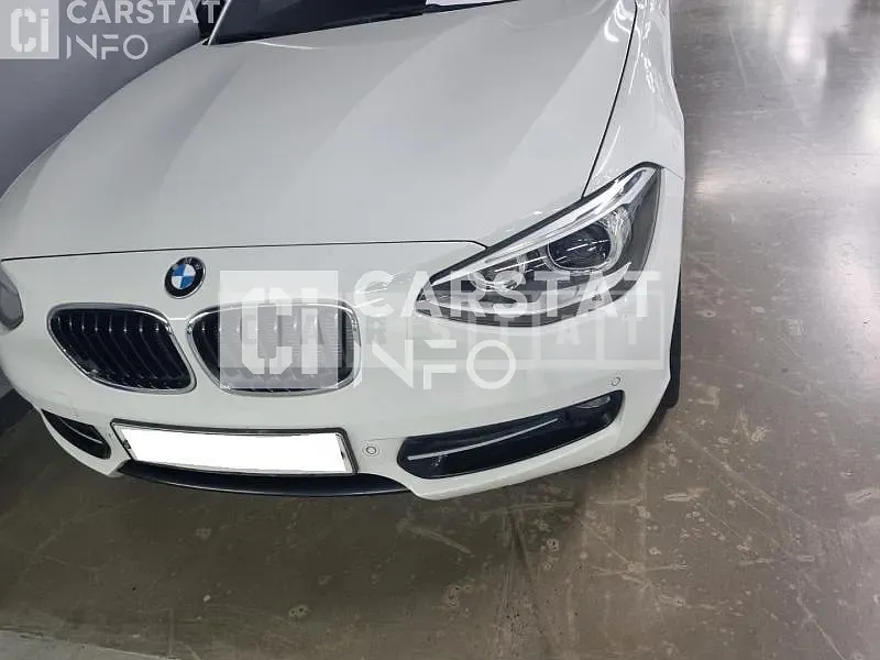 Photo 2 of 5: 2015 BMW 118d, VIN WBA1C1100FJ839355 — Korean insurance auction