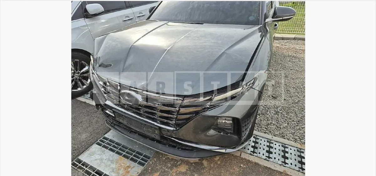 Photo 2 of 13: 2022 Hyundai Tucson Gasoline — Korean insurance auction