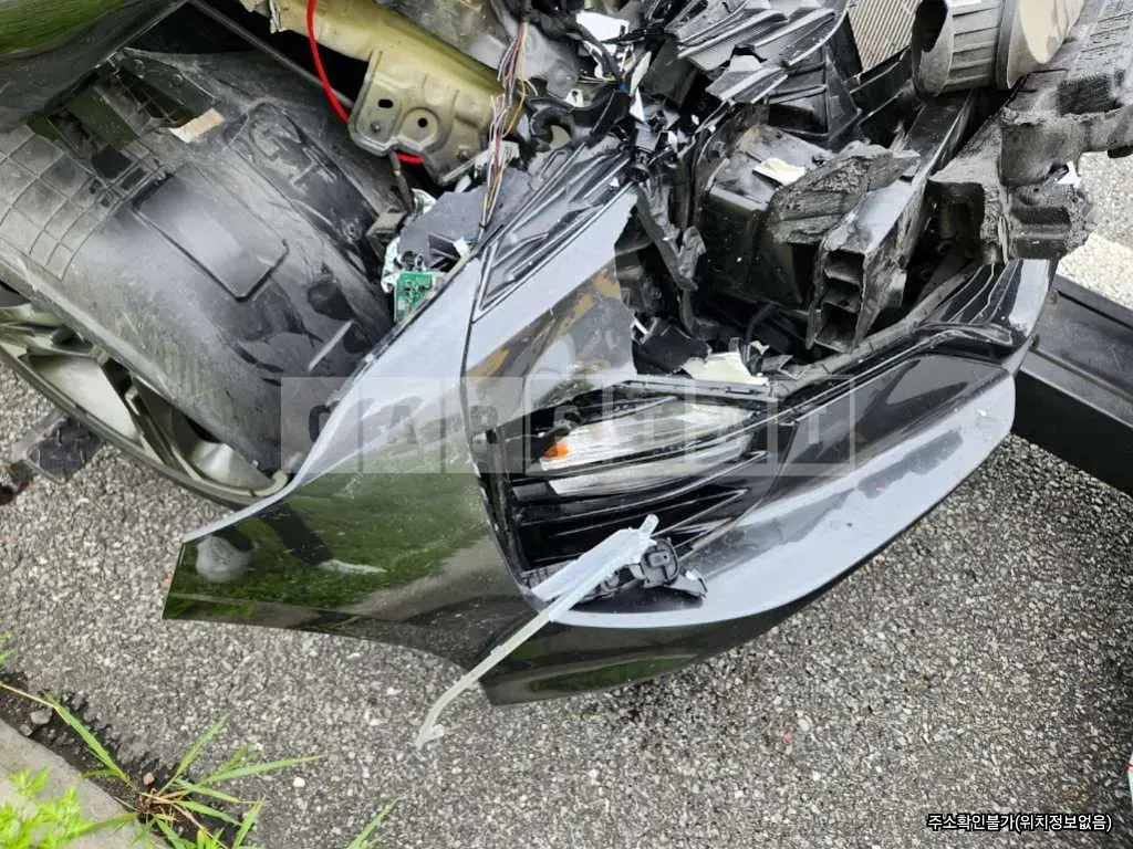 Photo 2 of 14: 2021 Kia K5 — Korean insurance auction