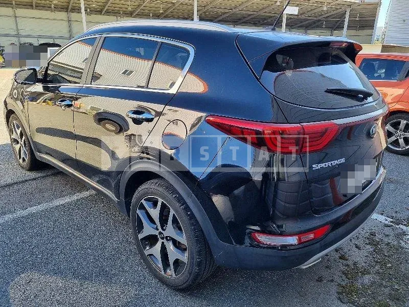 Photo 2 of 19: 2016 Kia Sportage 2.0 — Korean insurance auction