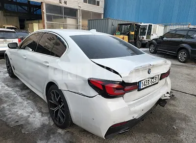 Photo 1 of 6: 2022 BMW 530e, VIN WBA51AG00NCH79470 — Korean insurance auction