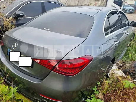 Photo 2 of 25: 2022 Mercedes-Benz C300, VIN W1KAF4GB4NF044949 — Korean insurance auction