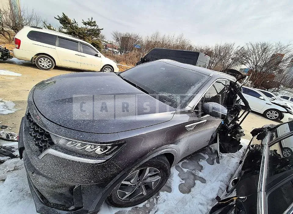 Photo 2 of 5: 2020 Kia Sorento Hybrid — Korean insurance auction