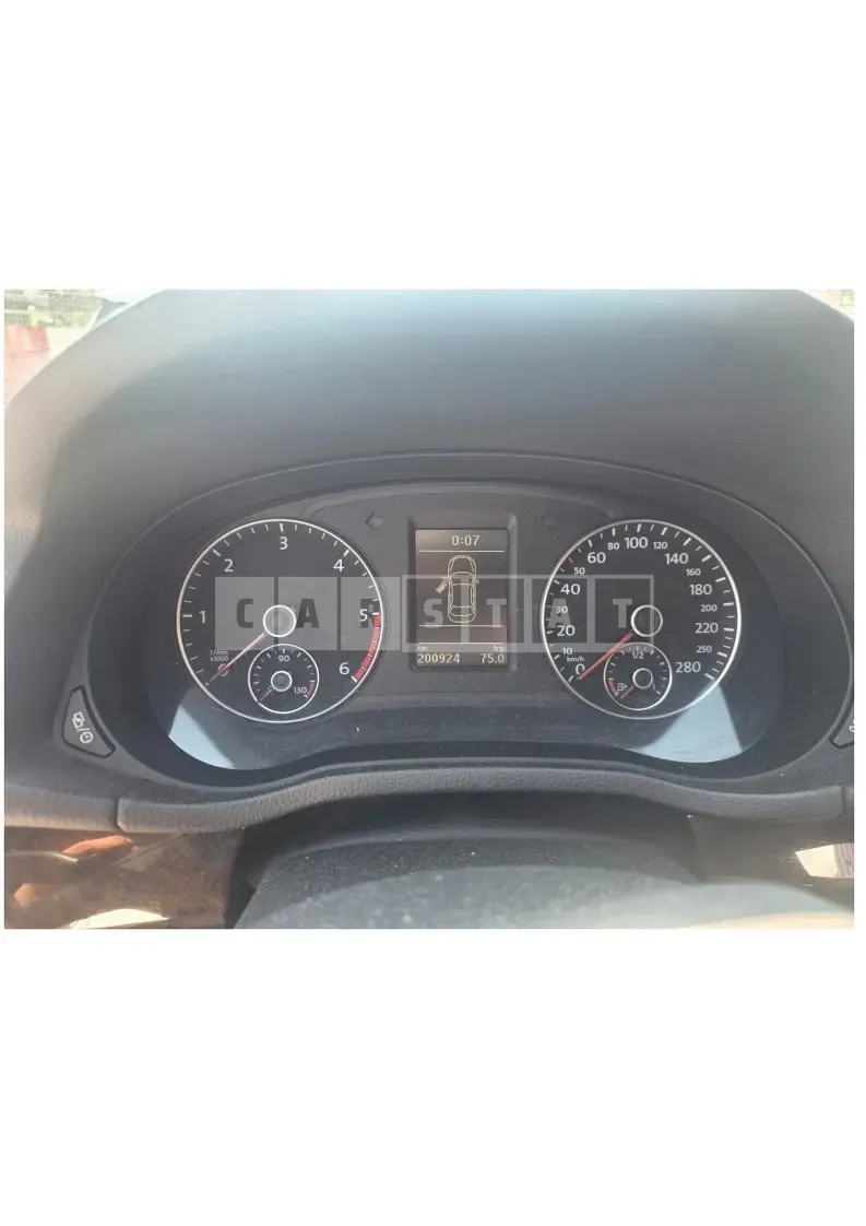 Photo 2 of 9: 2015 Volkswagen Passat 2.0 — Korean insurance auction