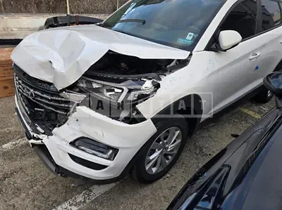 Photo 1 of 21: 2020 Hyundai Tucson, VIN KMHJ281ABLU321053 — Korean insurance auction