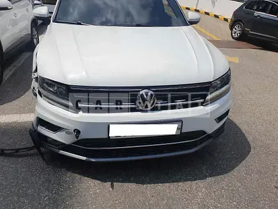 Photo 1 of 8: 2019 Volkswagen Tiguan 2.0 TDI, VIN WVGZZZ5NZLW807820 — Korean insurance auction