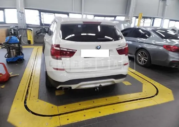 Photo 2 of 13: 2015 BMW X3 xDrive 20d, VIN WBAWZ5107F0L06985 — Korean insurance auction