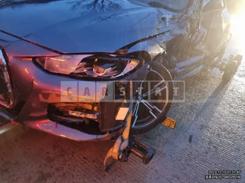 Photo 2 of 17: 2021 BMW 420d Coupe, VIN WBA11AS09MCF77313 — Korean insurance auction