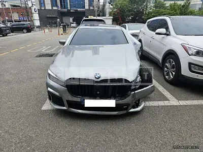Photo 1 of 31: 2021 BMW 740d xDrive — Korean insurance auction