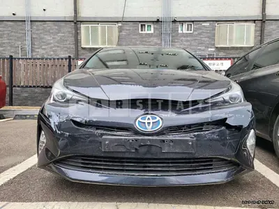 Photo 1 of 36: 2018 Toyota Prius, VIN JTDKBRFU1J3604397 — Korean insurance auction