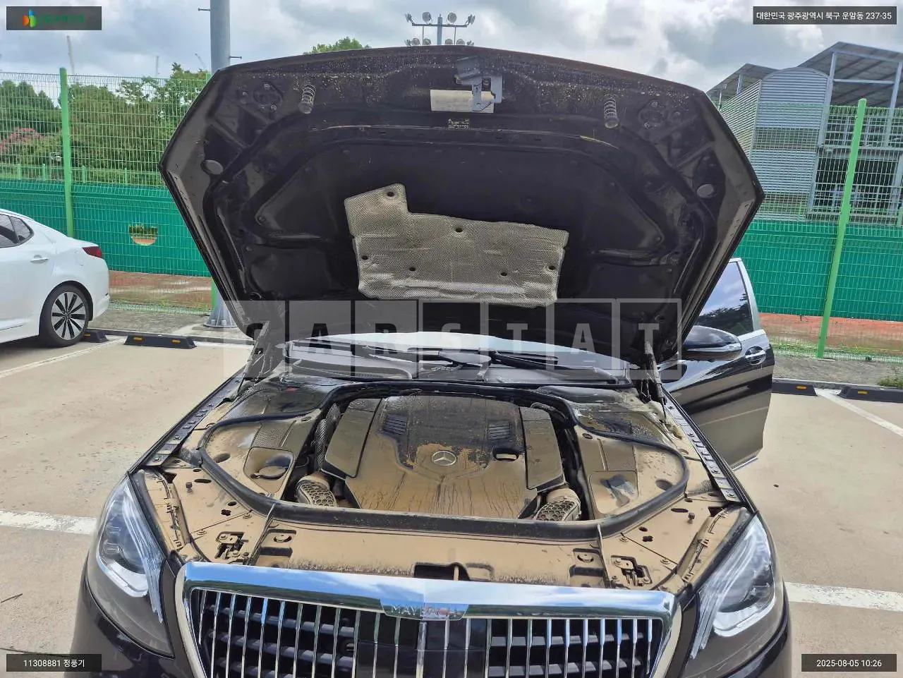 Photo 2 of 12: 2018 Mercedes-Benz Maybach S560, VIN WDDUX8GB0JA397942 — Korean insurance auction