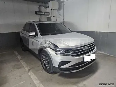 Photo 1 of 34: 2022 Volkswagen Tiguan 2.0 TDI — Korean insurance auction