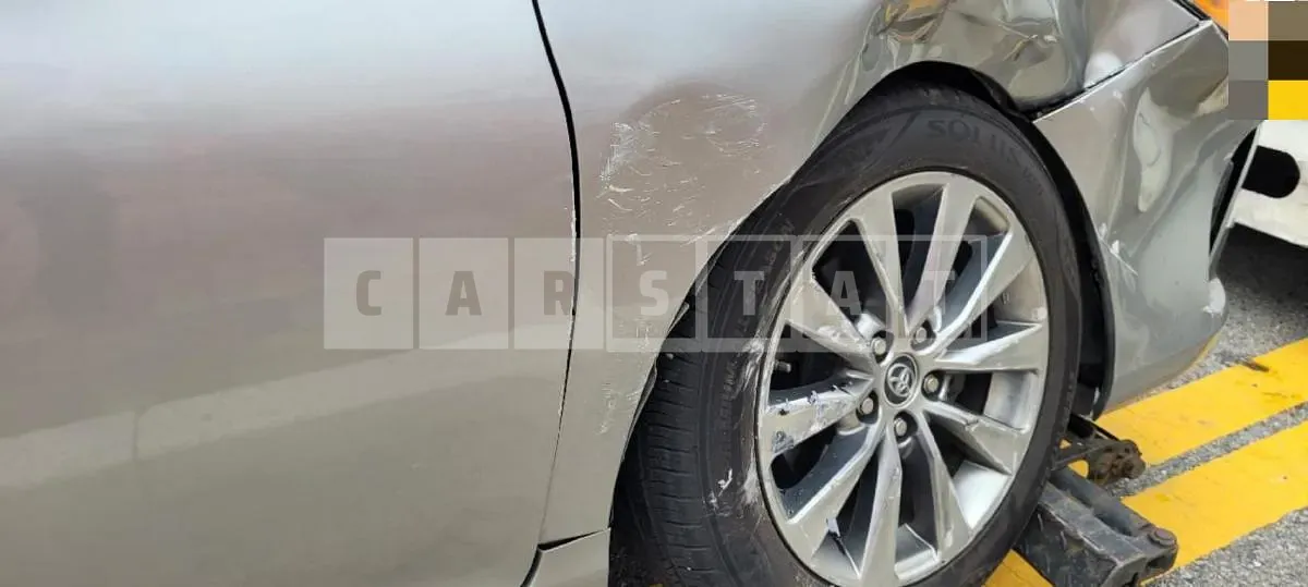 Photo 2 of 6: 2015 Toyota Camry 2.5 Xle Hybrid, VIN 4T1BD1FK2FU160681 — Korean insurance auction